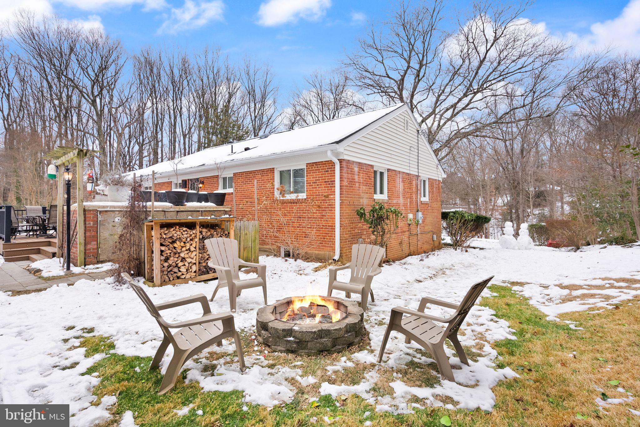 BROYHILL CREST - Residential