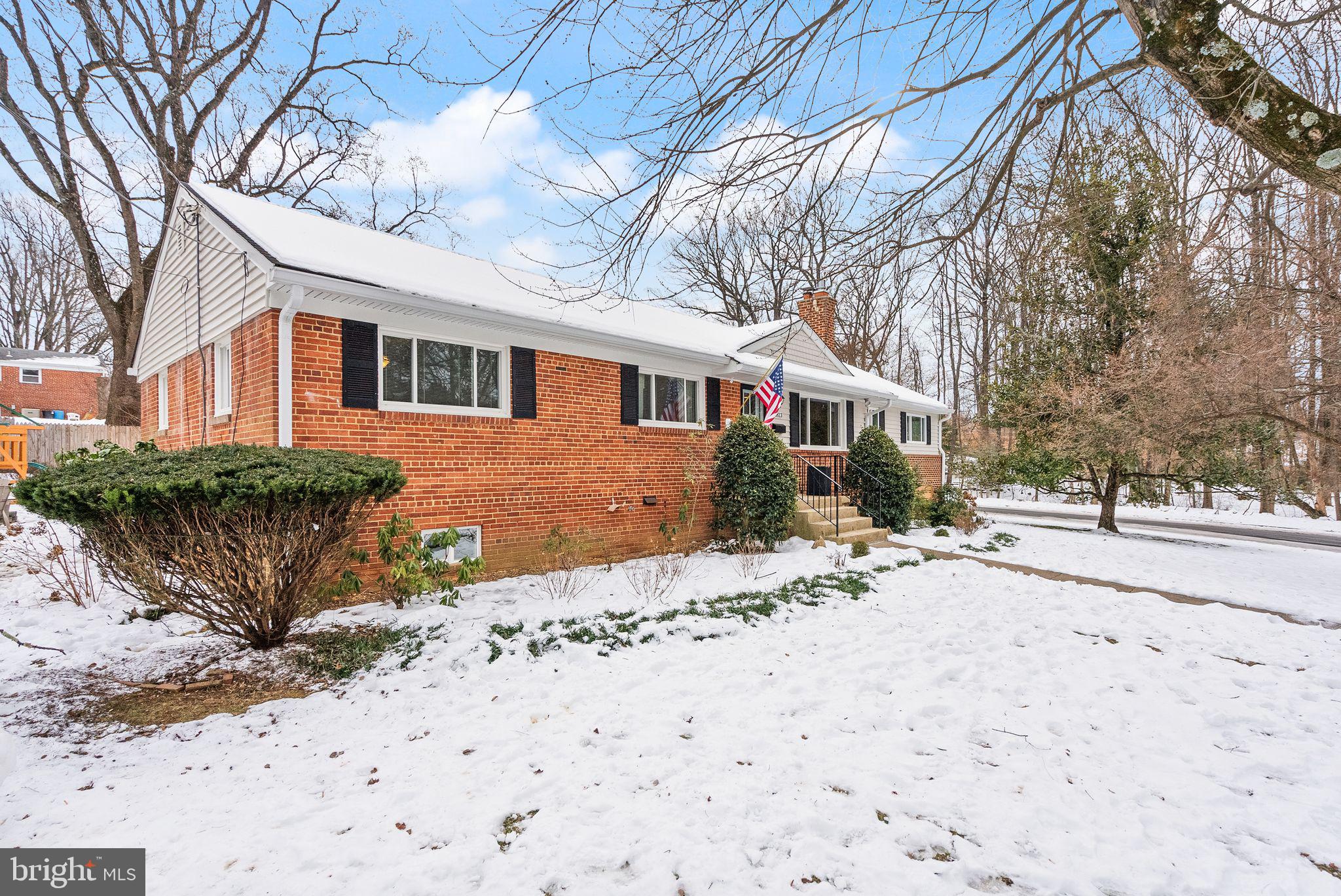 BROYHILL CREST - Residential