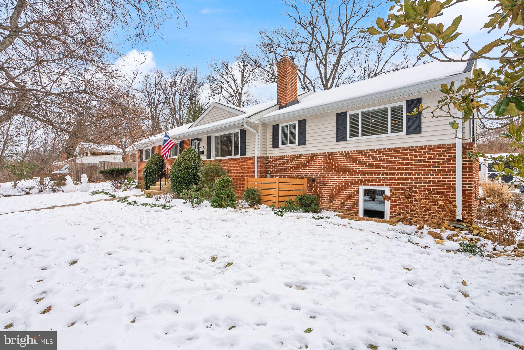 BROYHILL CREST - Residential
