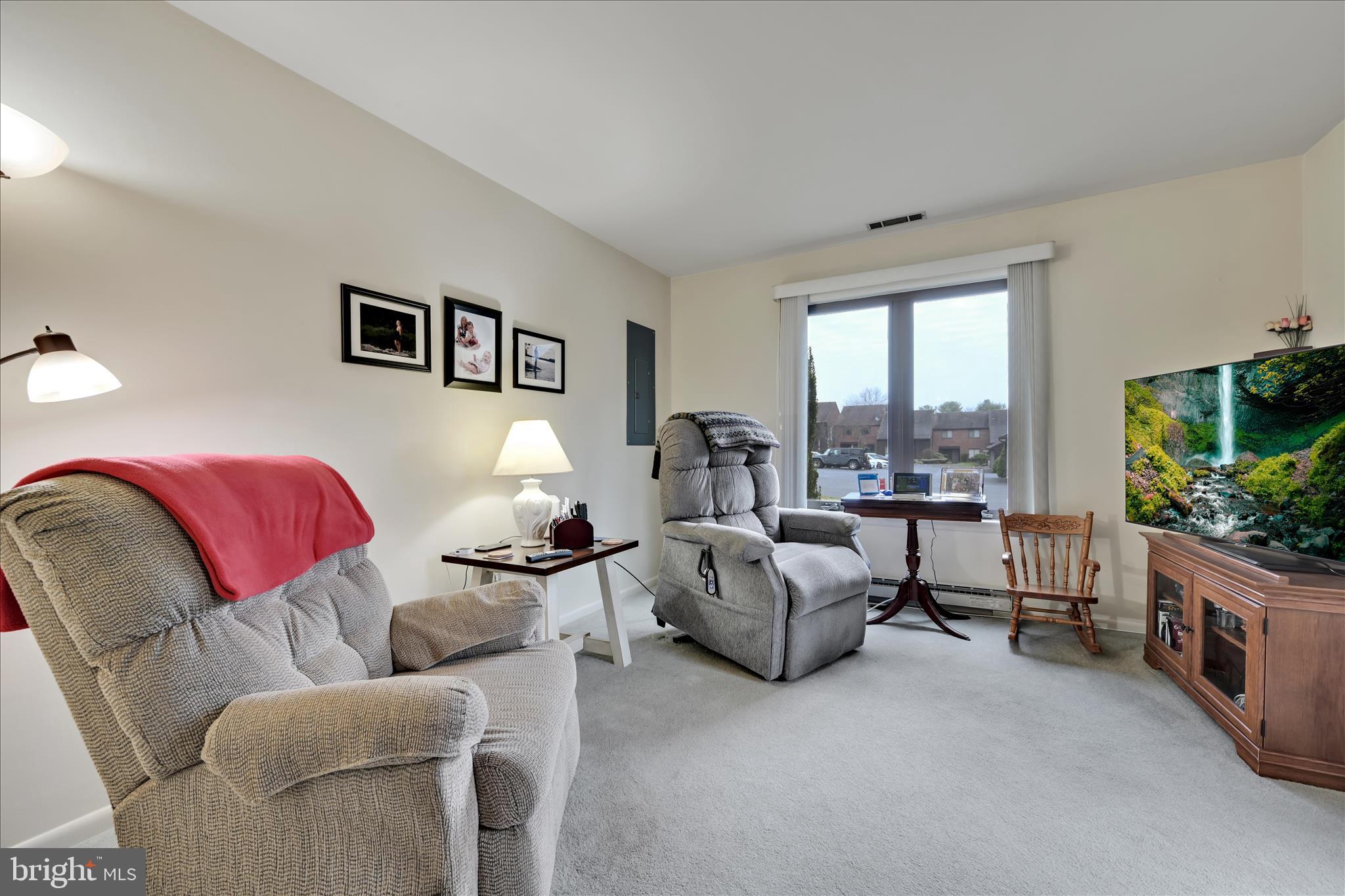 PINEBROOK - Residential