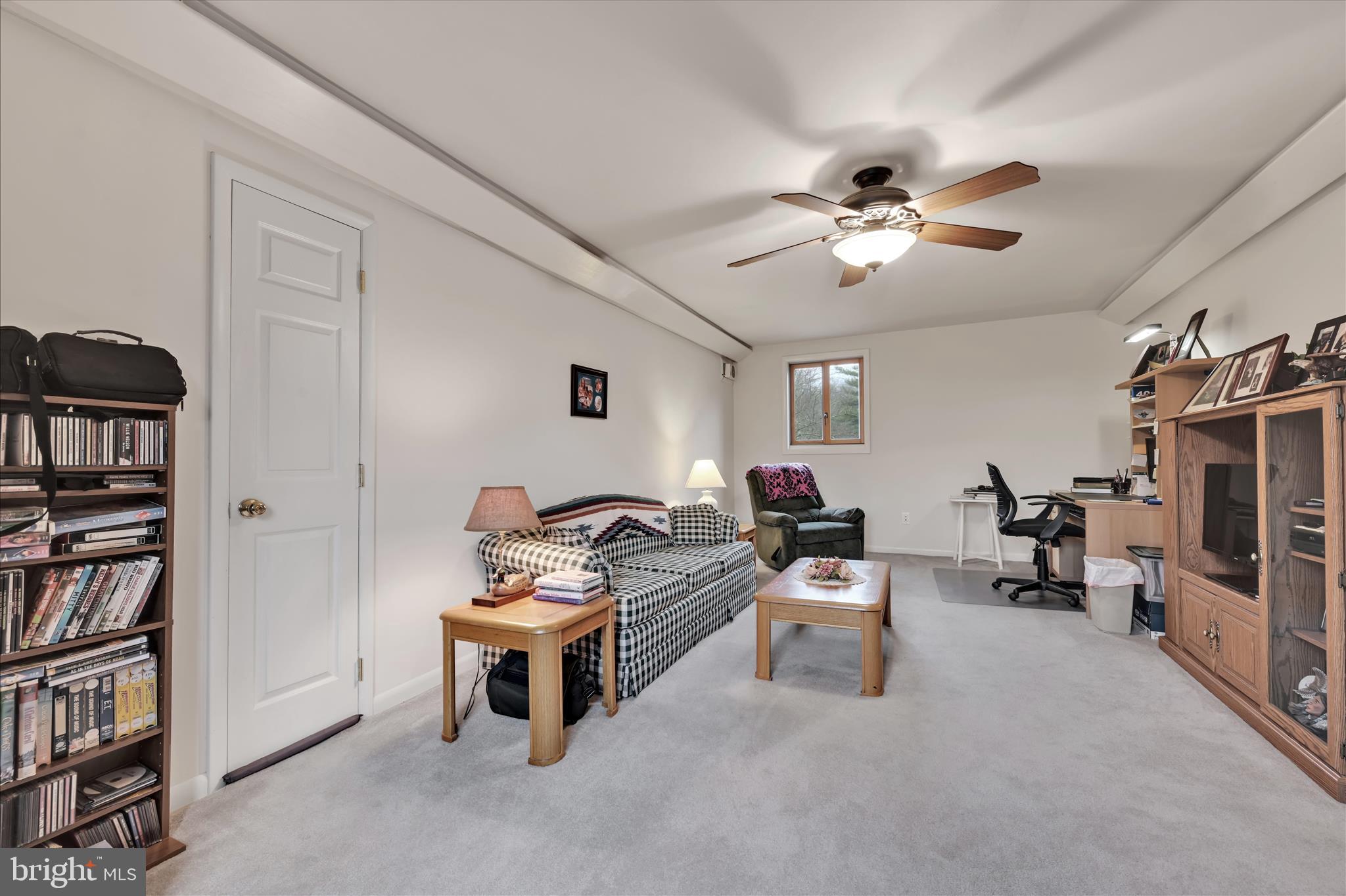 PINEBROOK - Residential