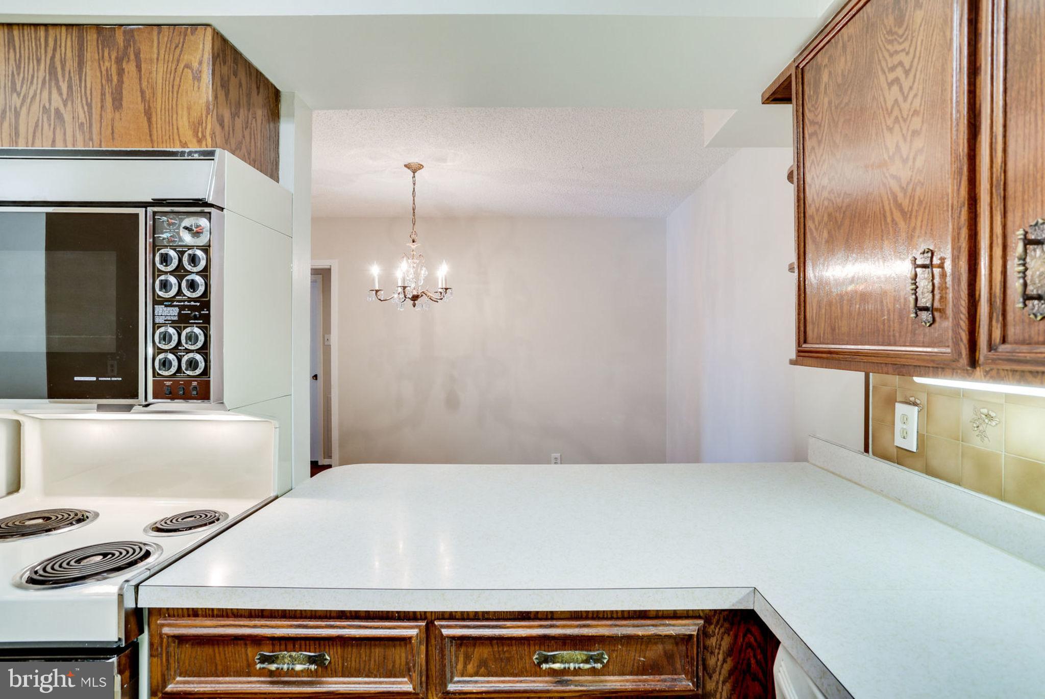 VIRGINIA SQUARE - Residential