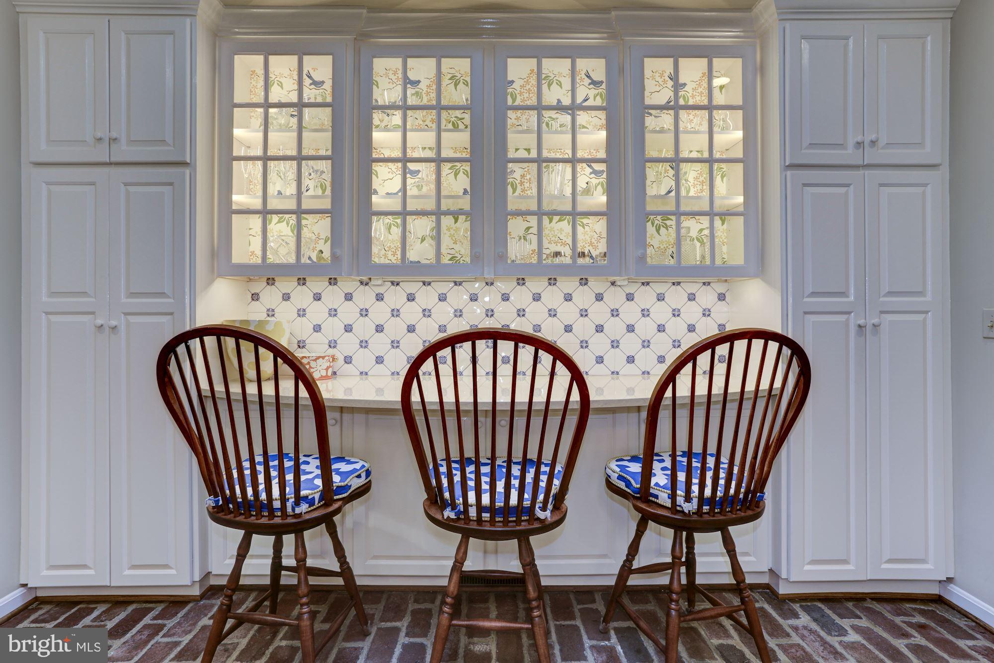 OLD TOWN ALEXANDRIA - Residential