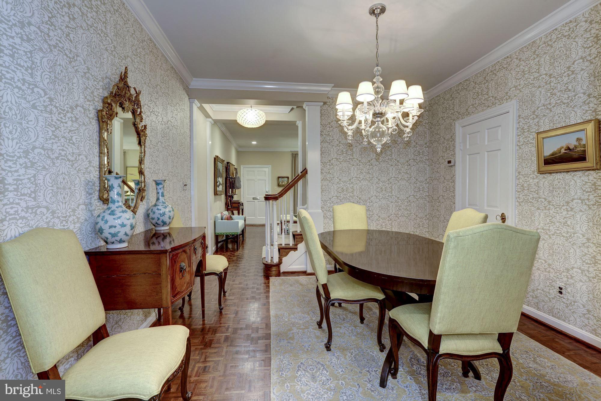 OLD TOWN ALEXANDRIA - Residential