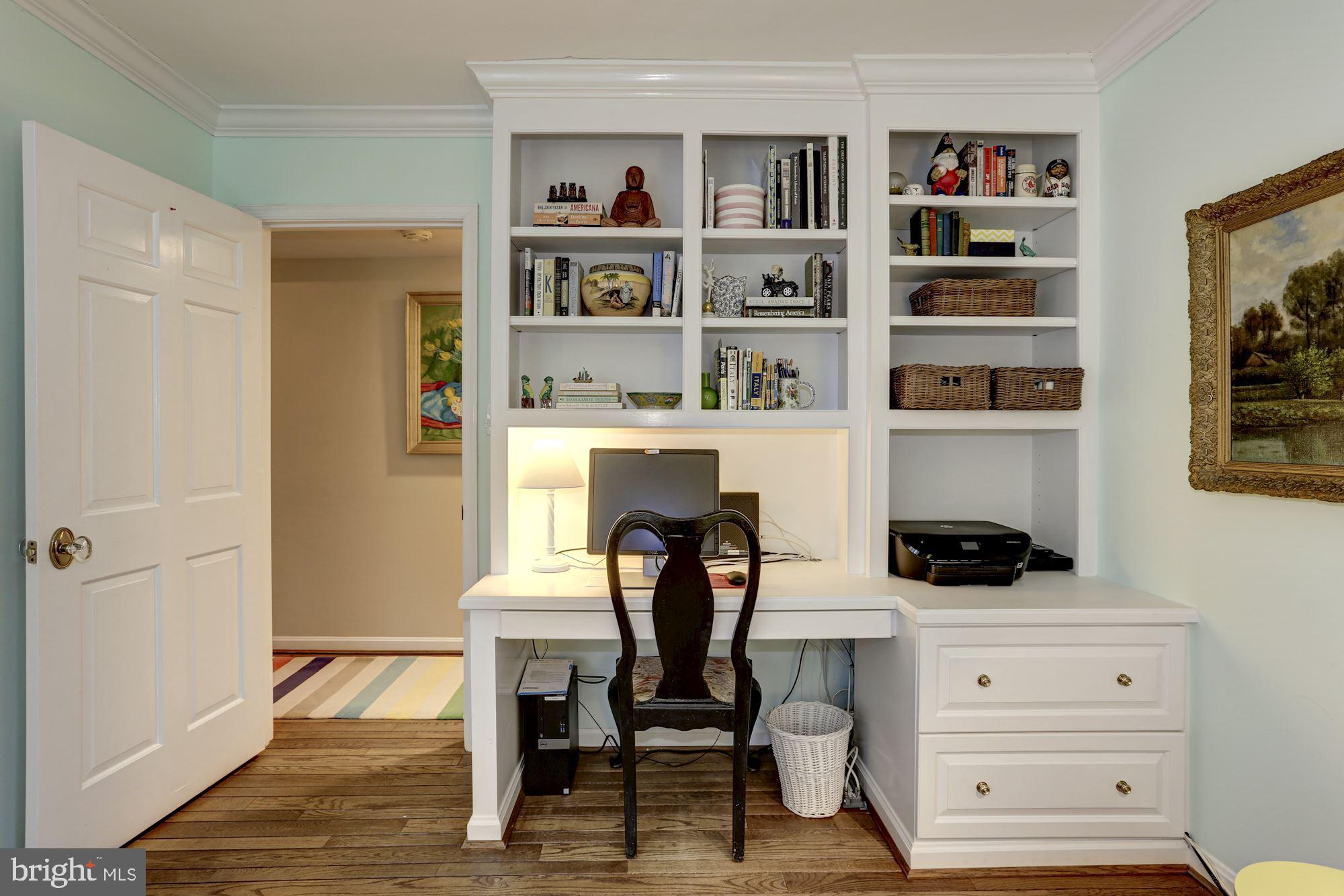 OLD TOWN ALEXANDRIA - Residential