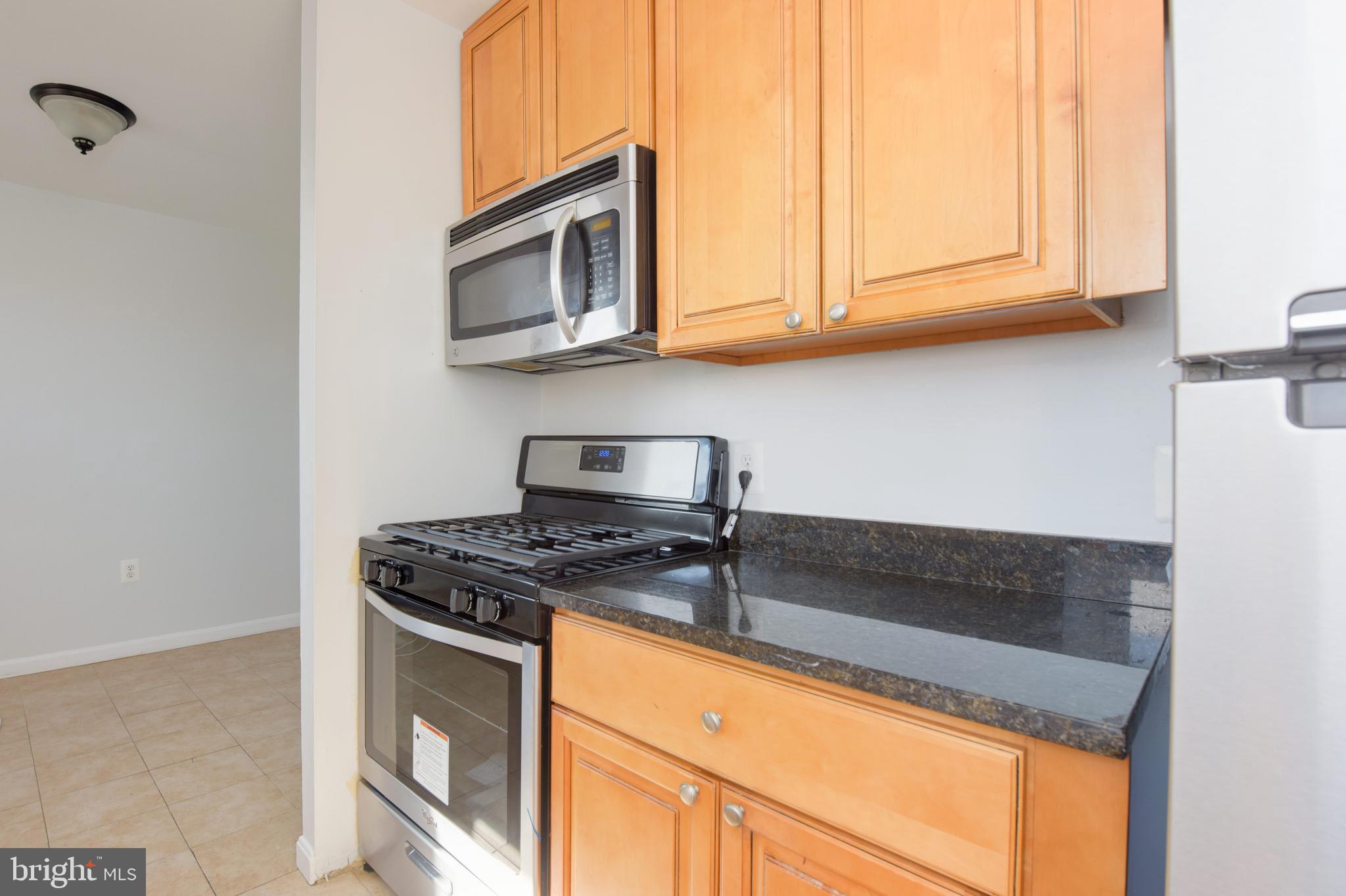 MAYFLOWER SQUARE - Residential Lease