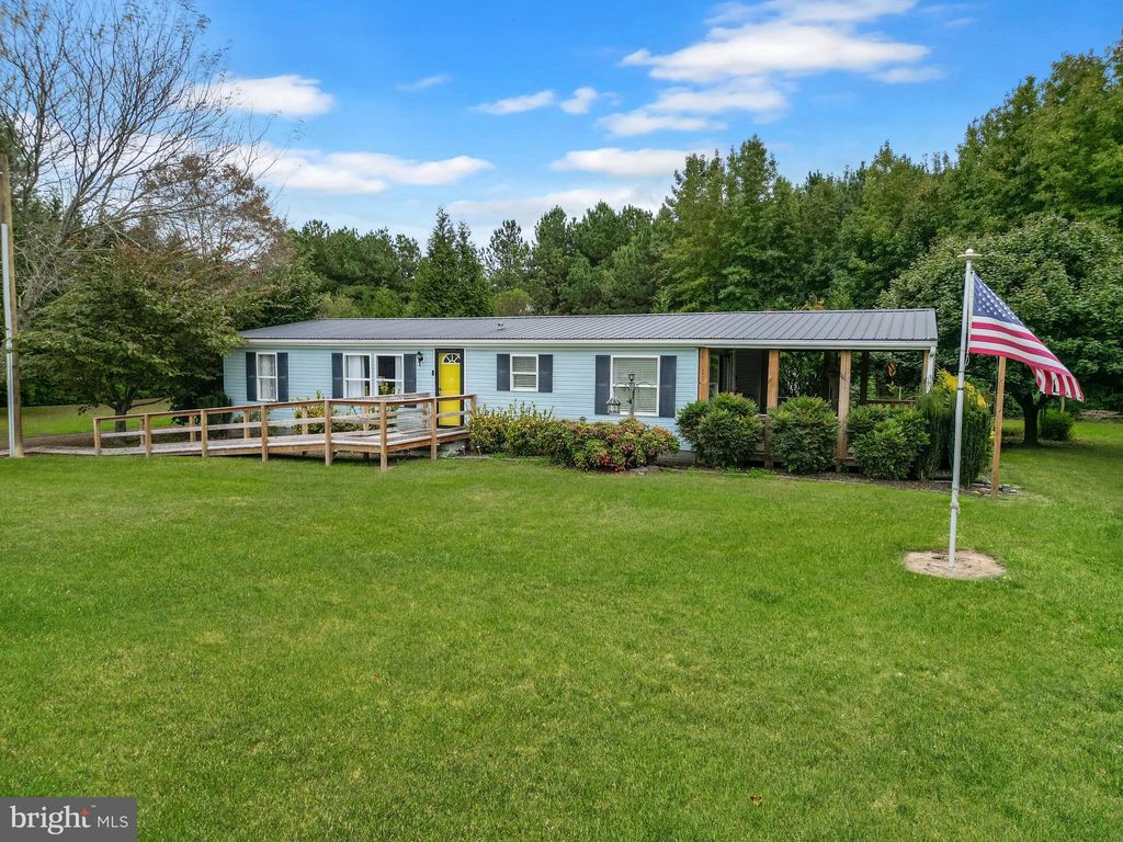 Photo of 18417 Chaplains Chapel Road, BRIDGEVILLE, DE 19933 (MLS # DESU2098958)