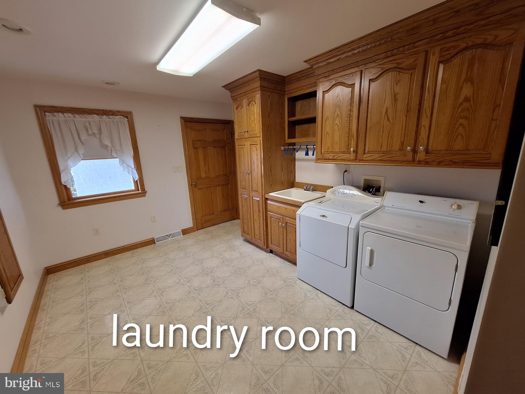 EPHRATA - Residential