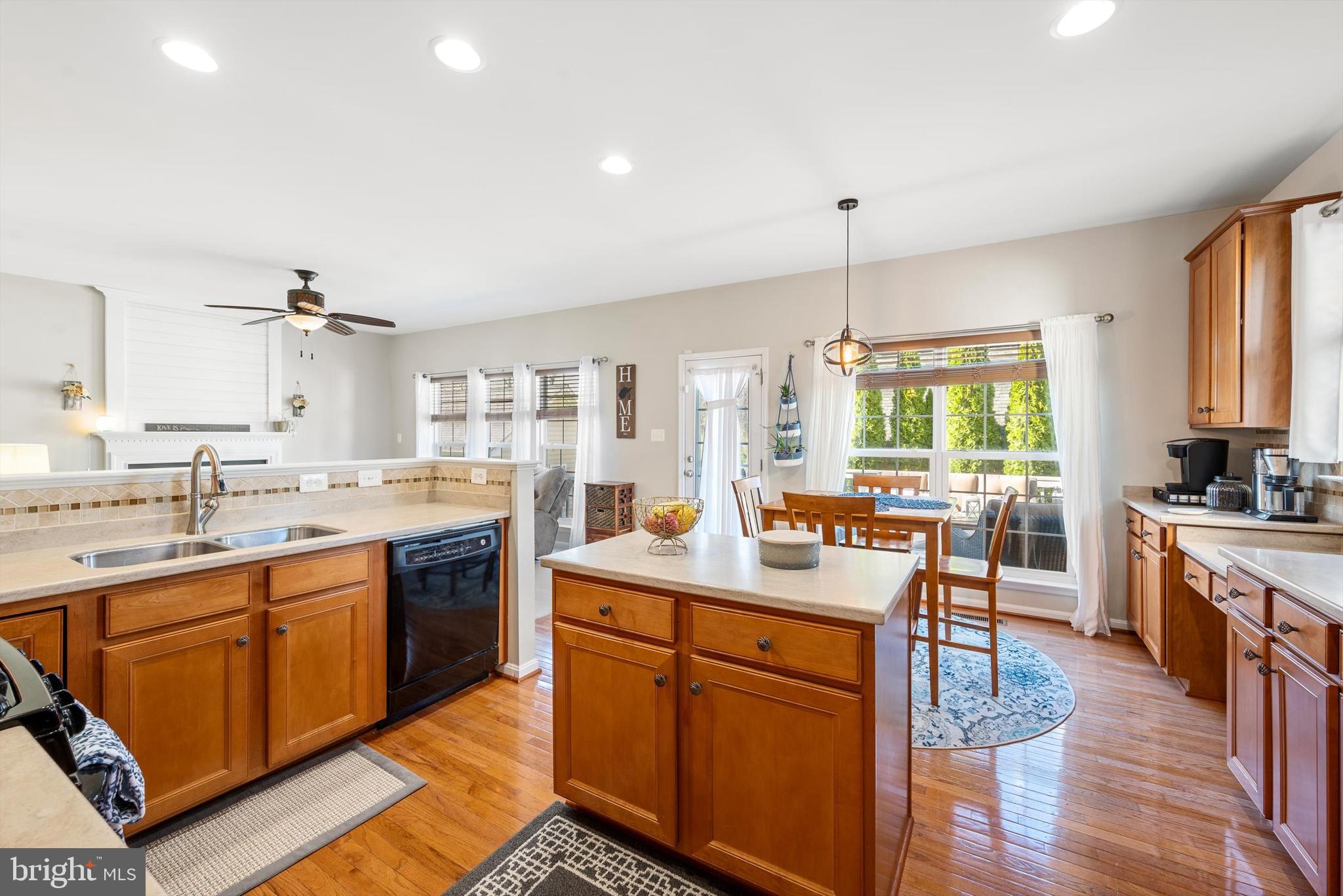 HUNTFIELD - Residential