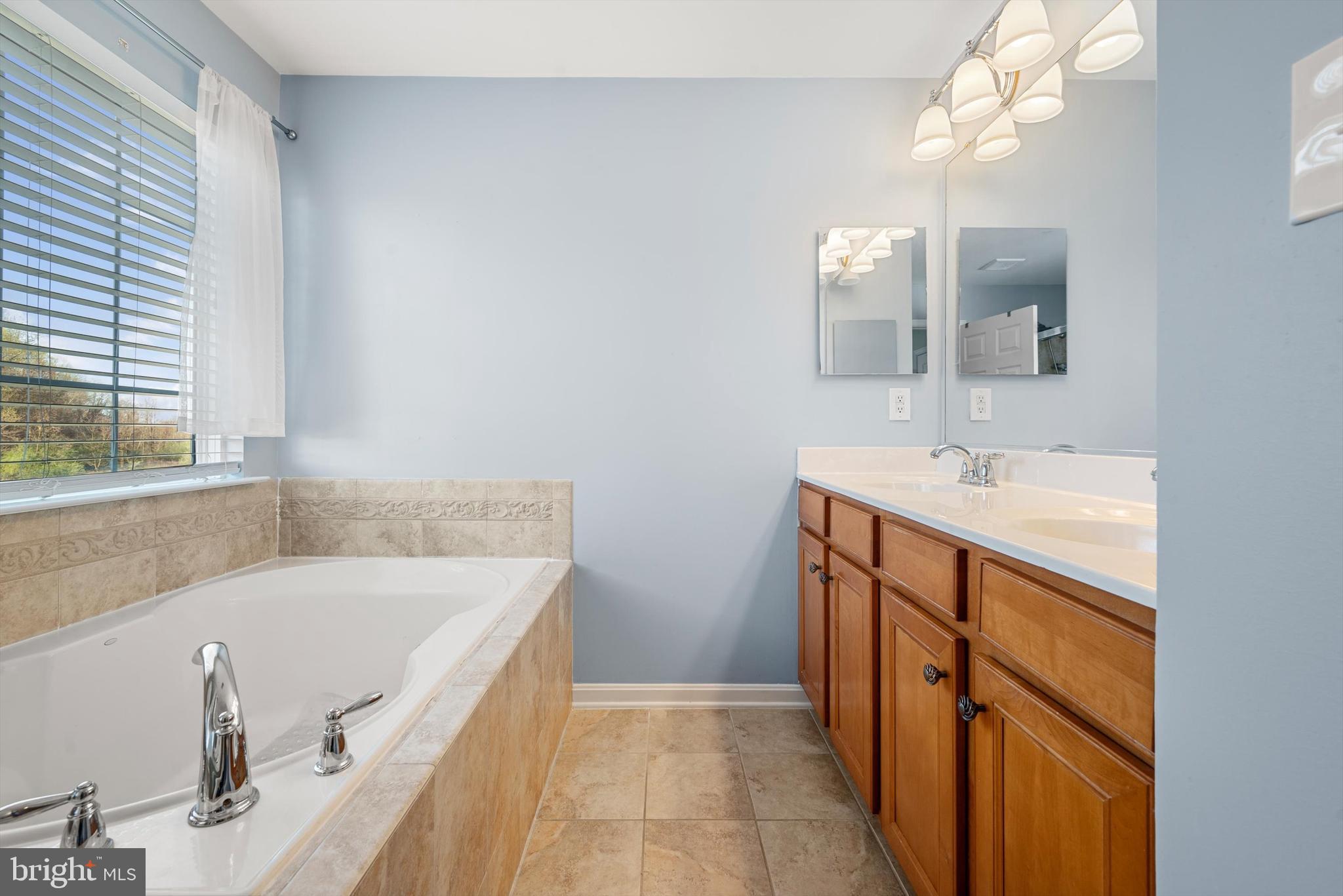 HUNTFIELD - Residential