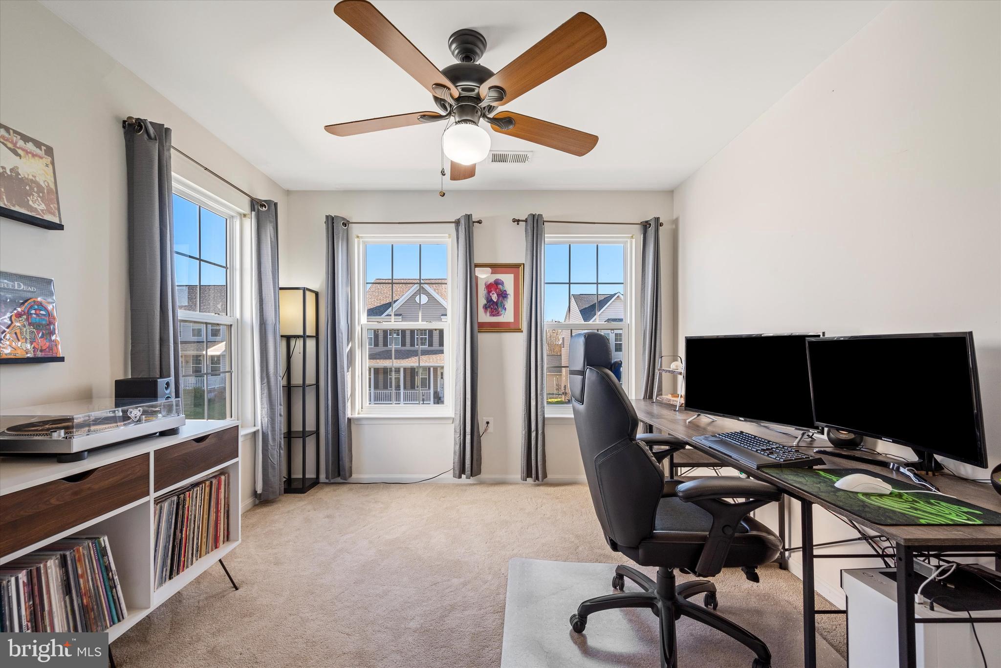 HUNTFIELD - Residential