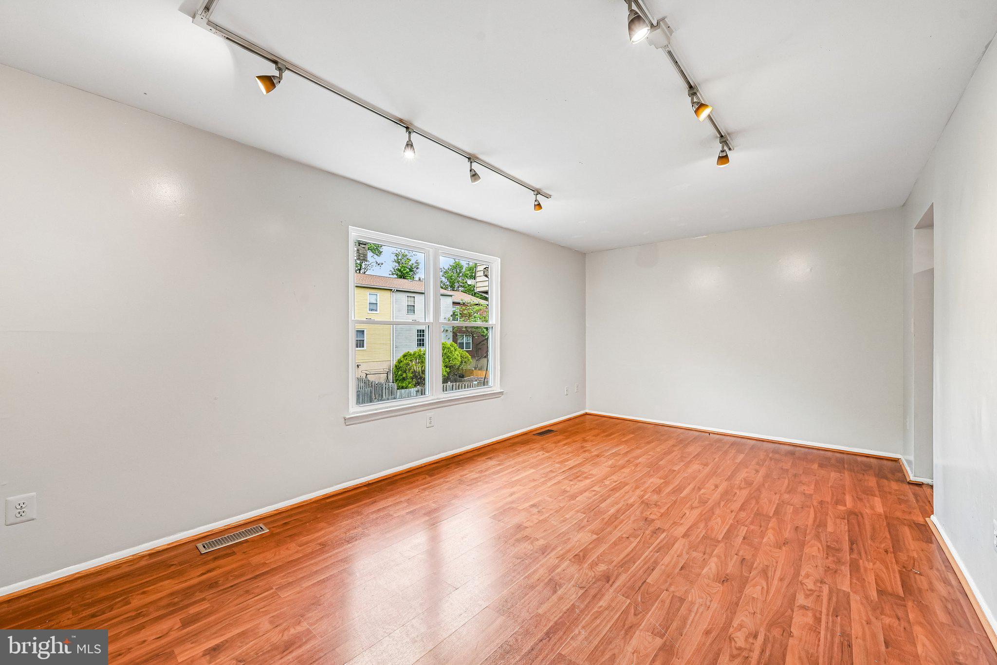 SPRING MEADOWS CONDO - Residential