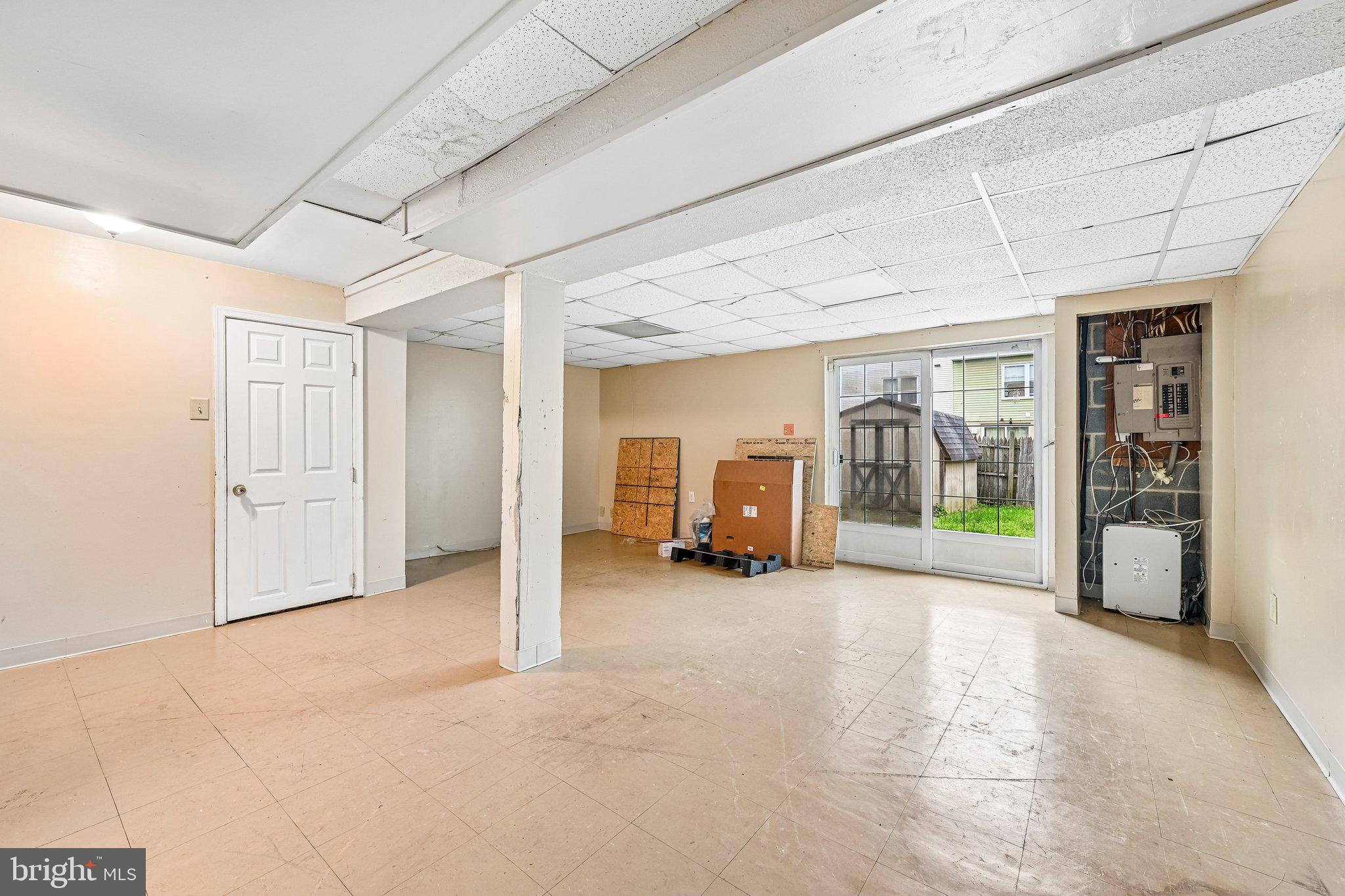 SPRING MEADOWS CONDO - Residential