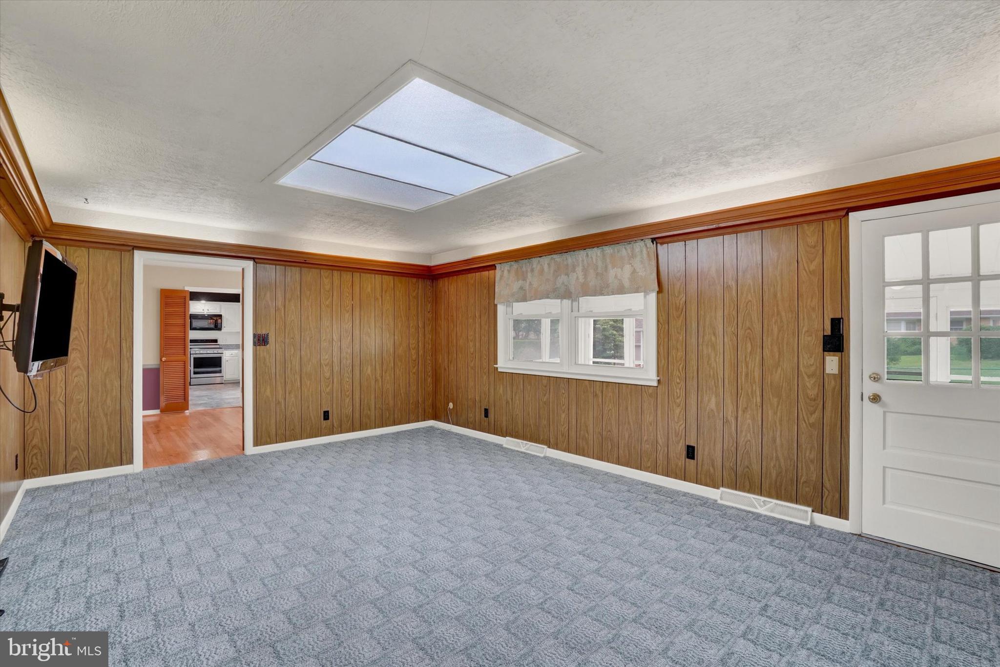 HAINES ACRES - Residential