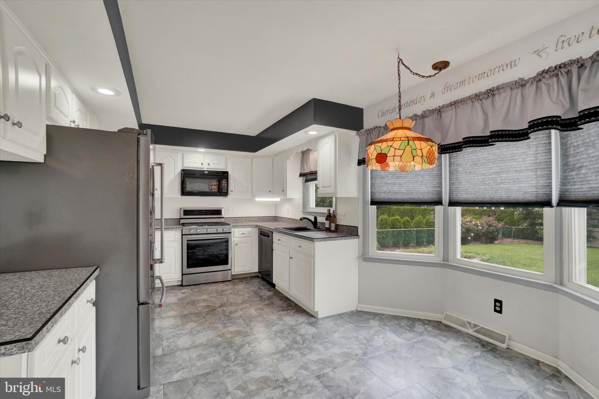 HAINES ACRES - Residential