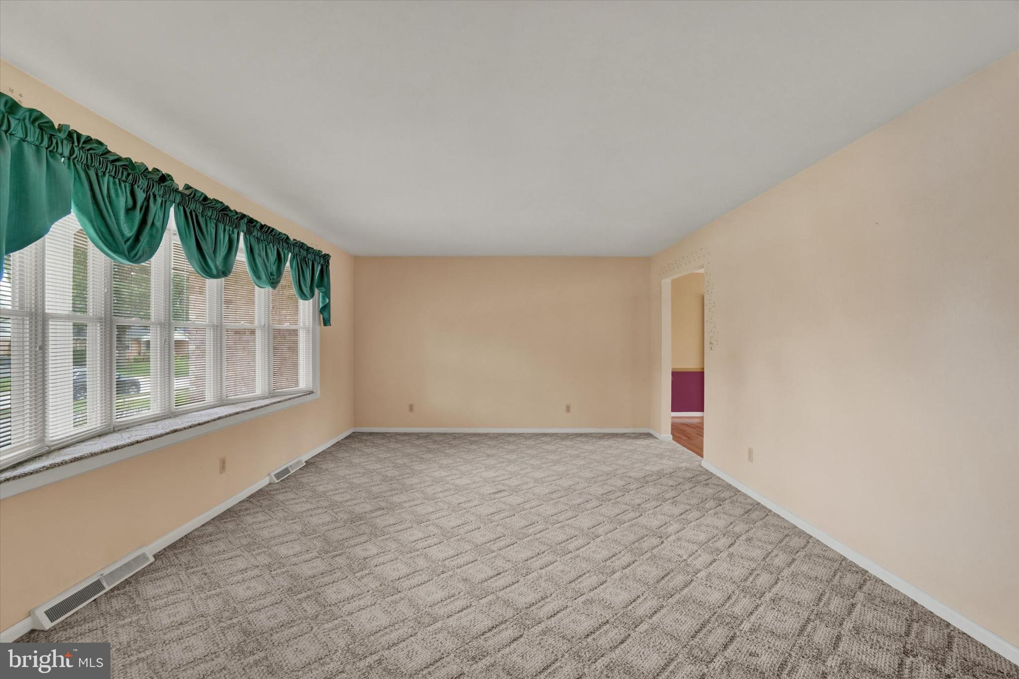 HAINES ACRES - Residential