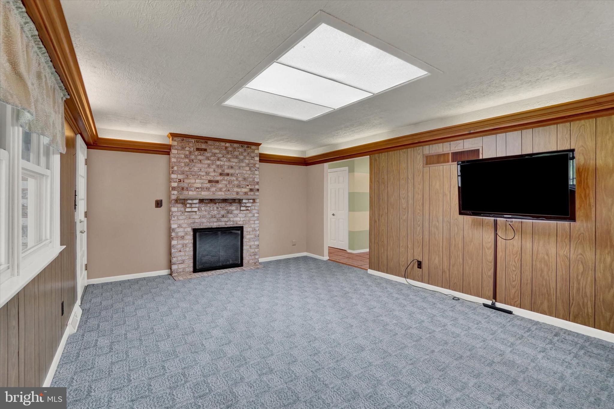 HAINES ACRES - Residential