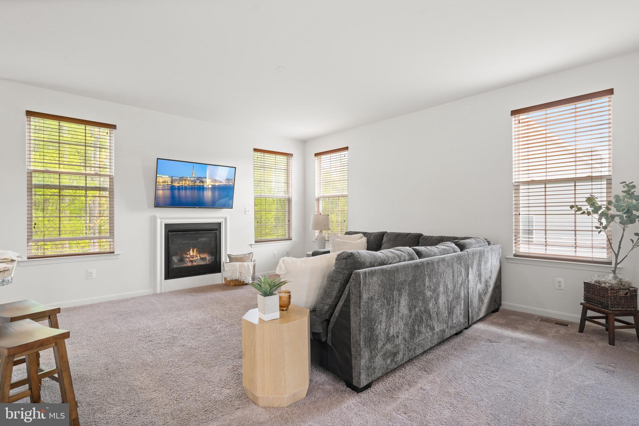 PRINCE FREDERICK CROSSING - Residential