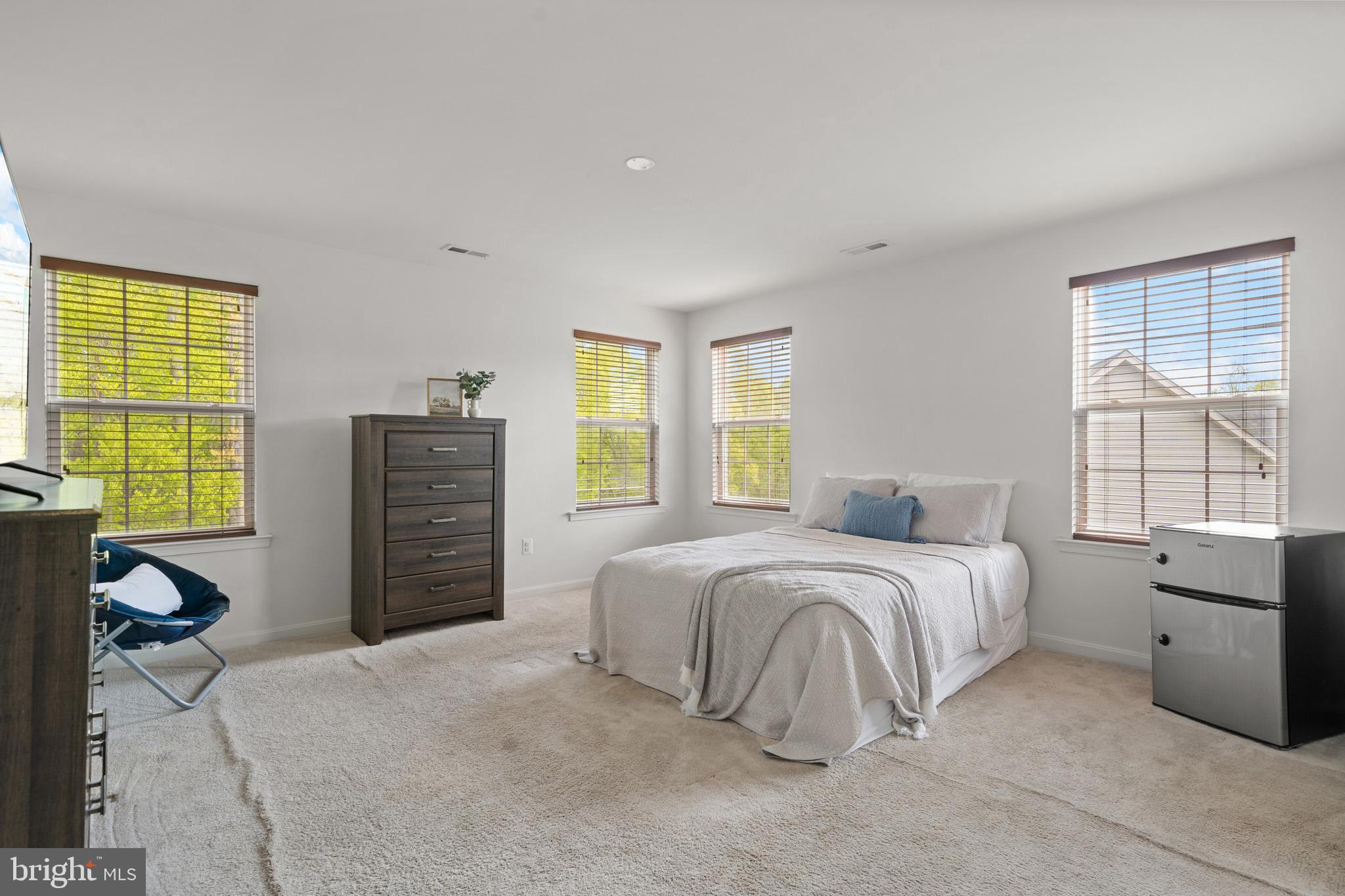 PRINCE FREDERICK CROSSING - Residential