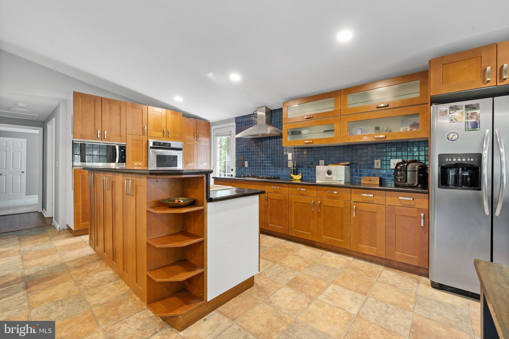 WHITE SANDS - Residential