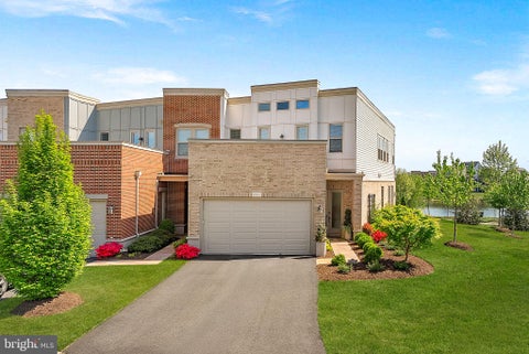 Photo of 42841 Cumulus Terrace, ASHBURN, VA 20148 (MLS # VALO2137466)
