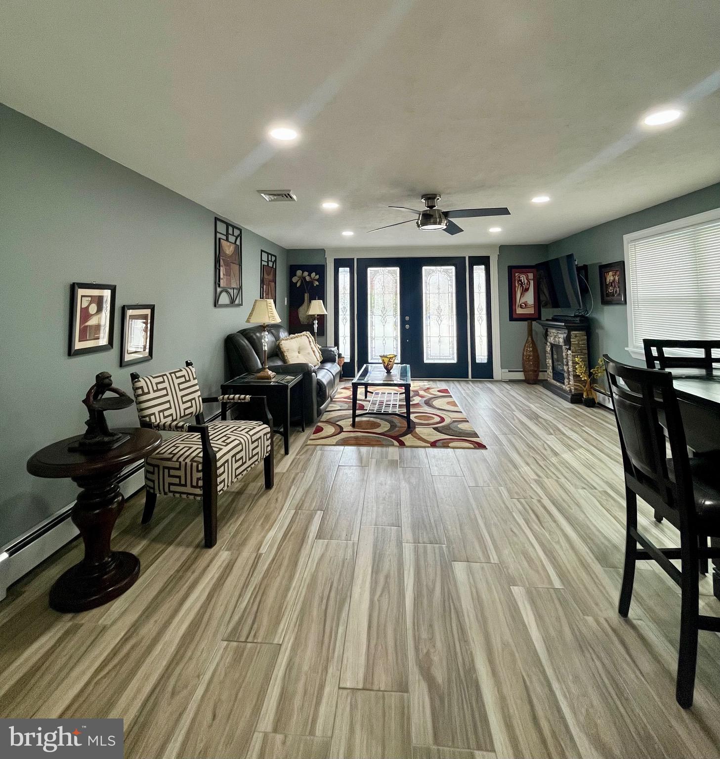 FOXCROFT - Residential