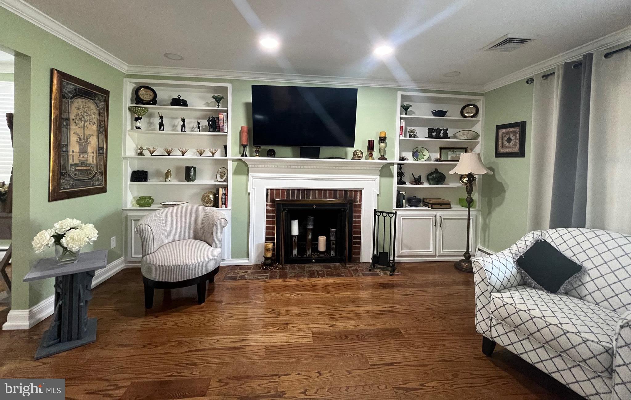 FOXCROFT - Residential