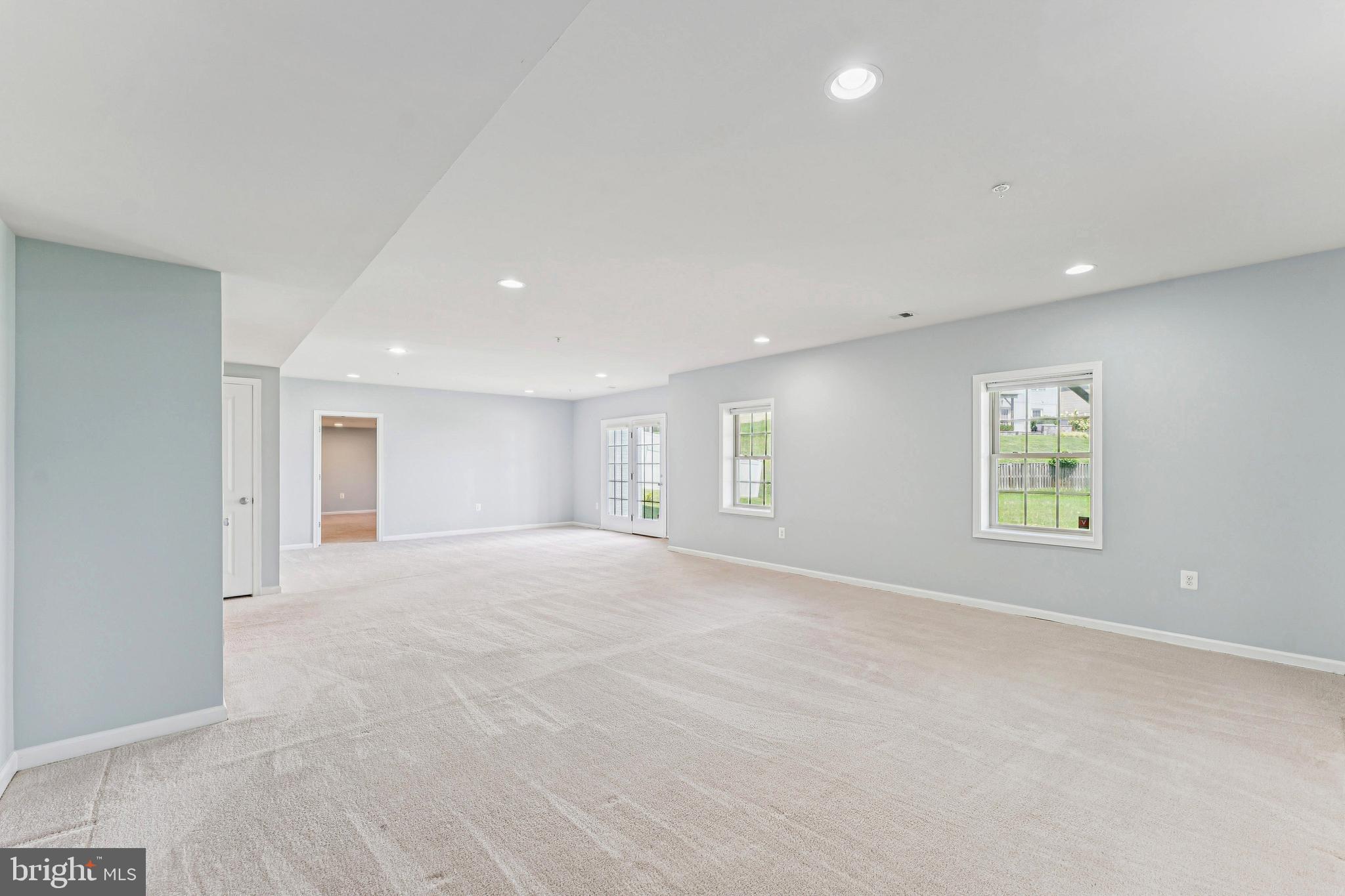 POPLAR RUN - Residential