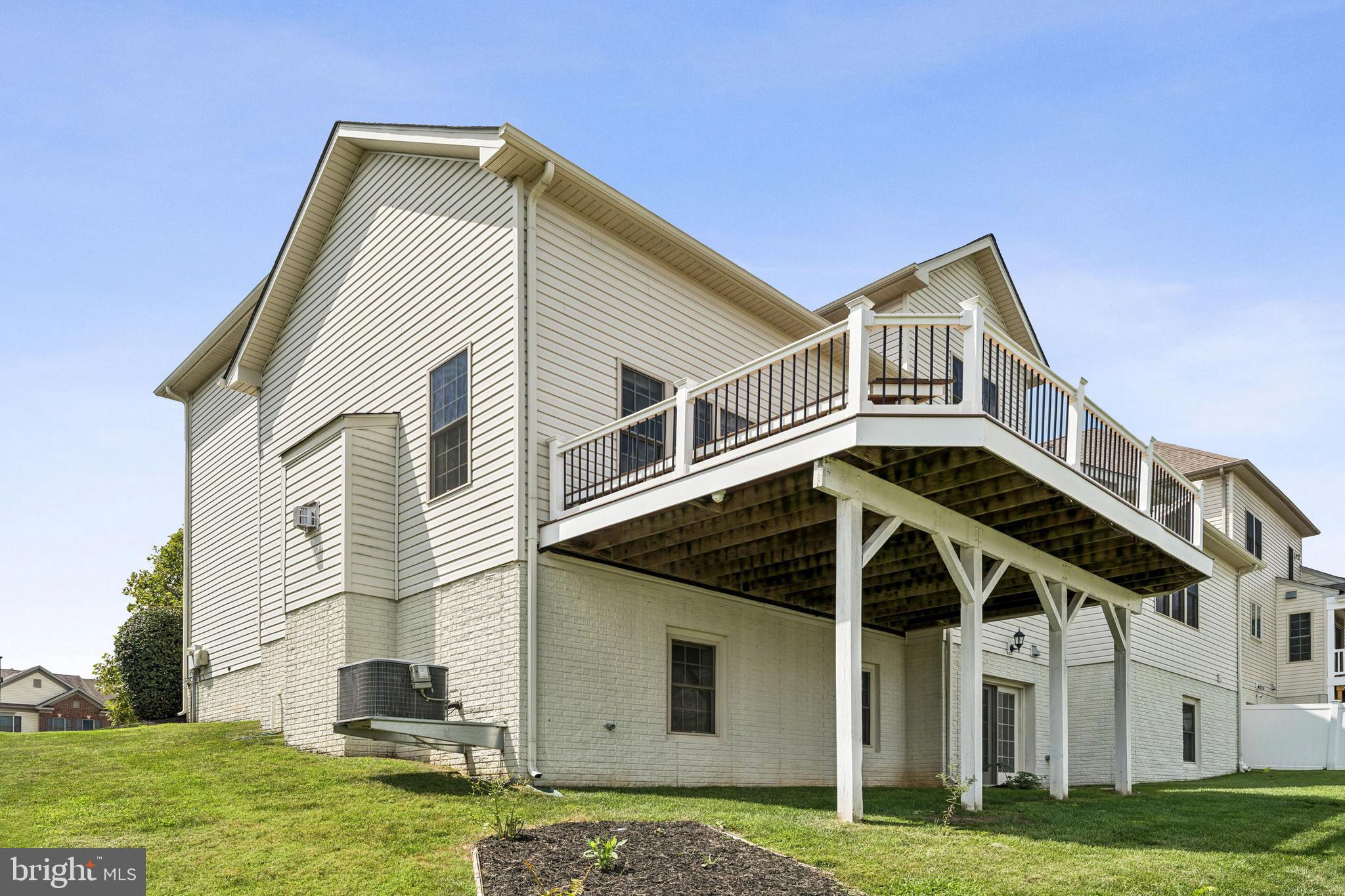 POPLAR RUN - Residential