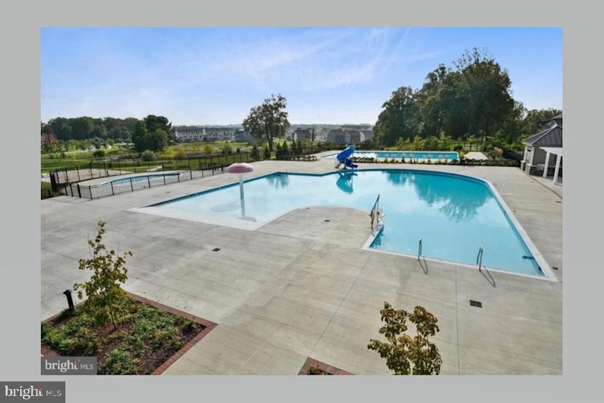 POPLAR RUN - Residential