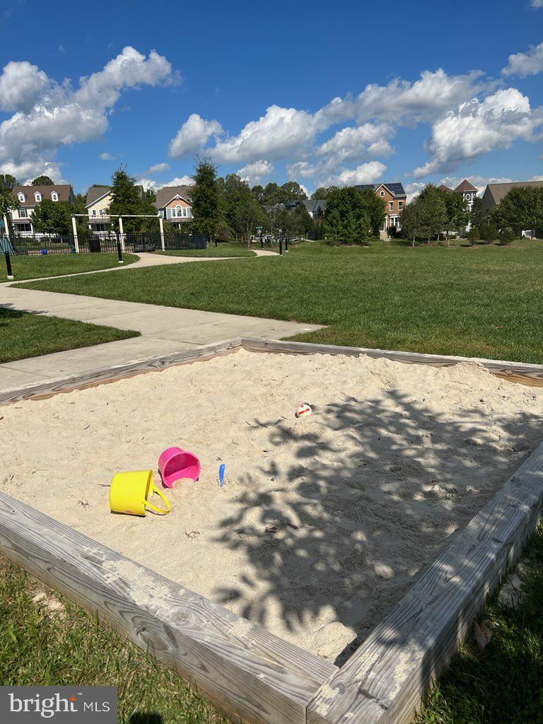 POPLAR RUN - Residential