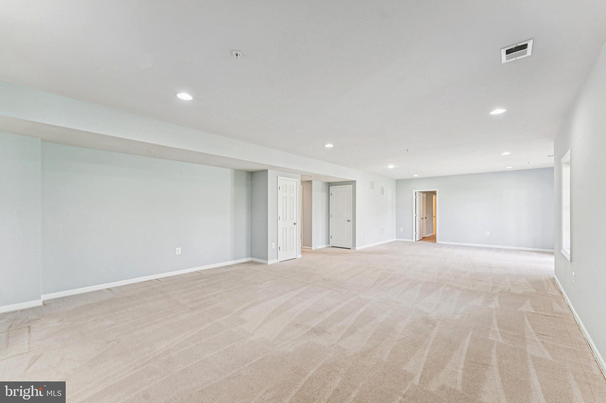 POPLAR RUN - Residential