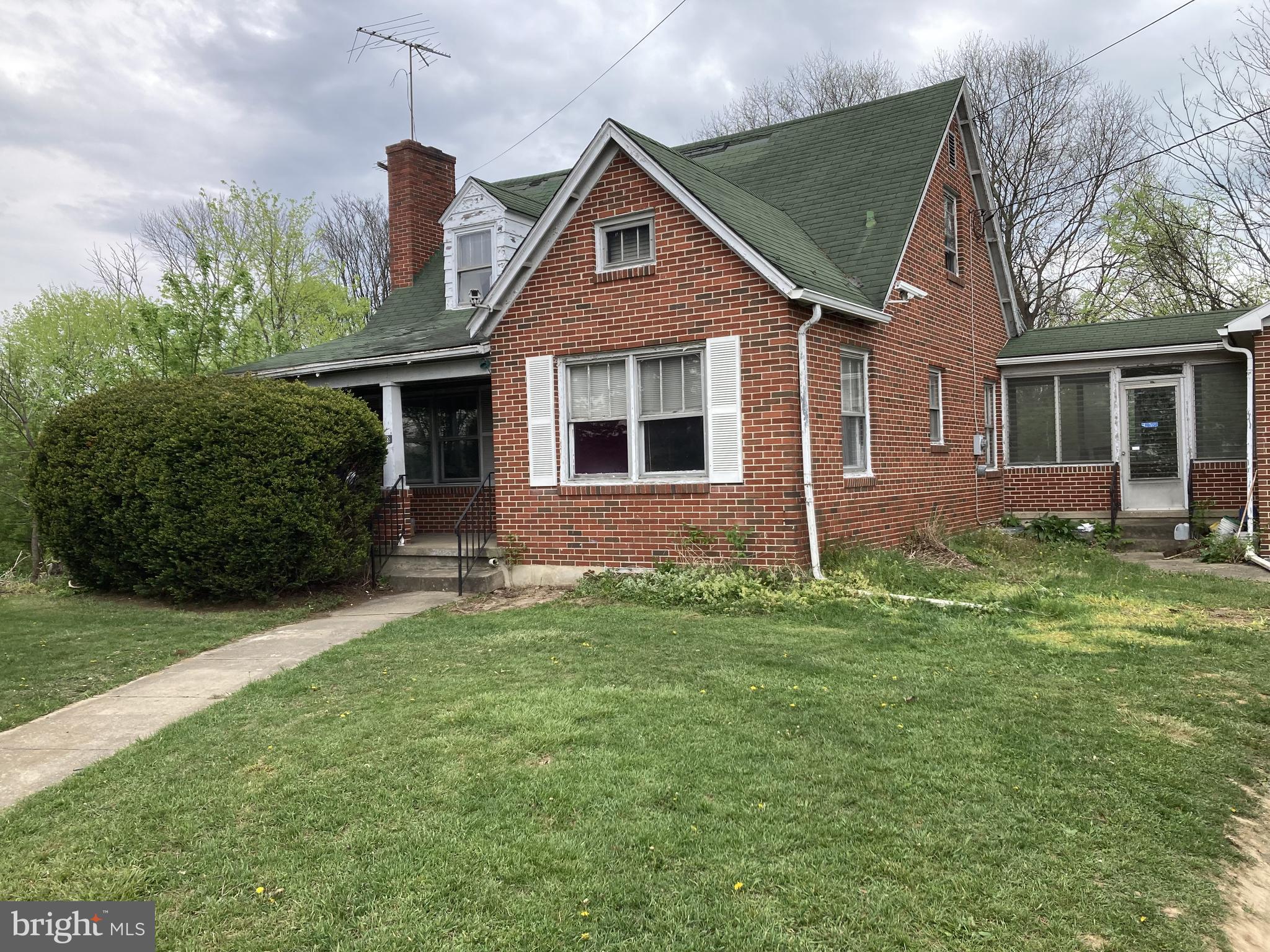 MARTINSBURG CORP - Residential
