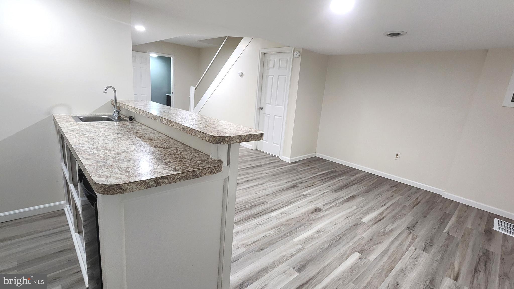 THE HAMLET - Residential Lease