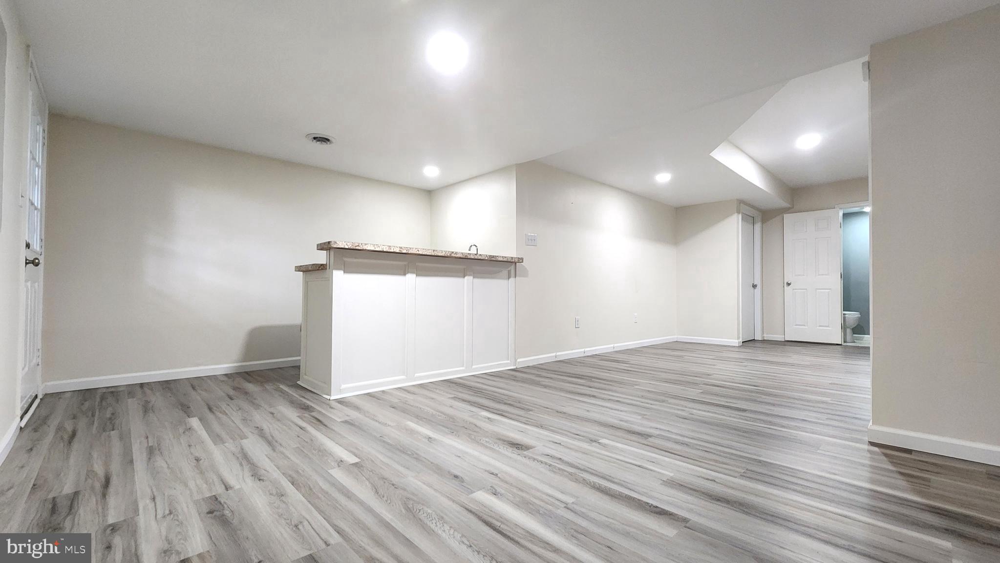 THE HAMLET - Residential Lease