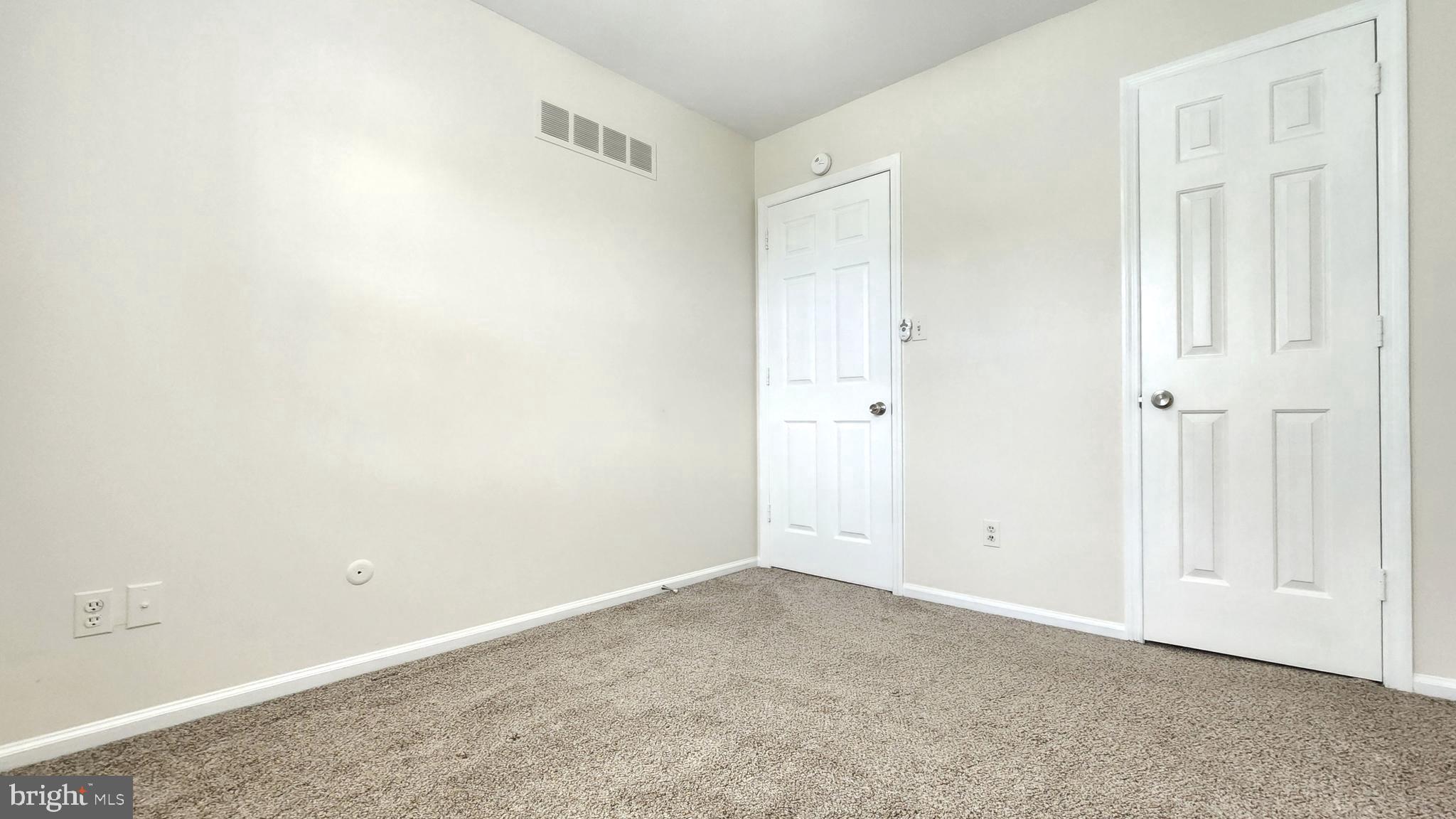 THE HAMLET - Residential Lease