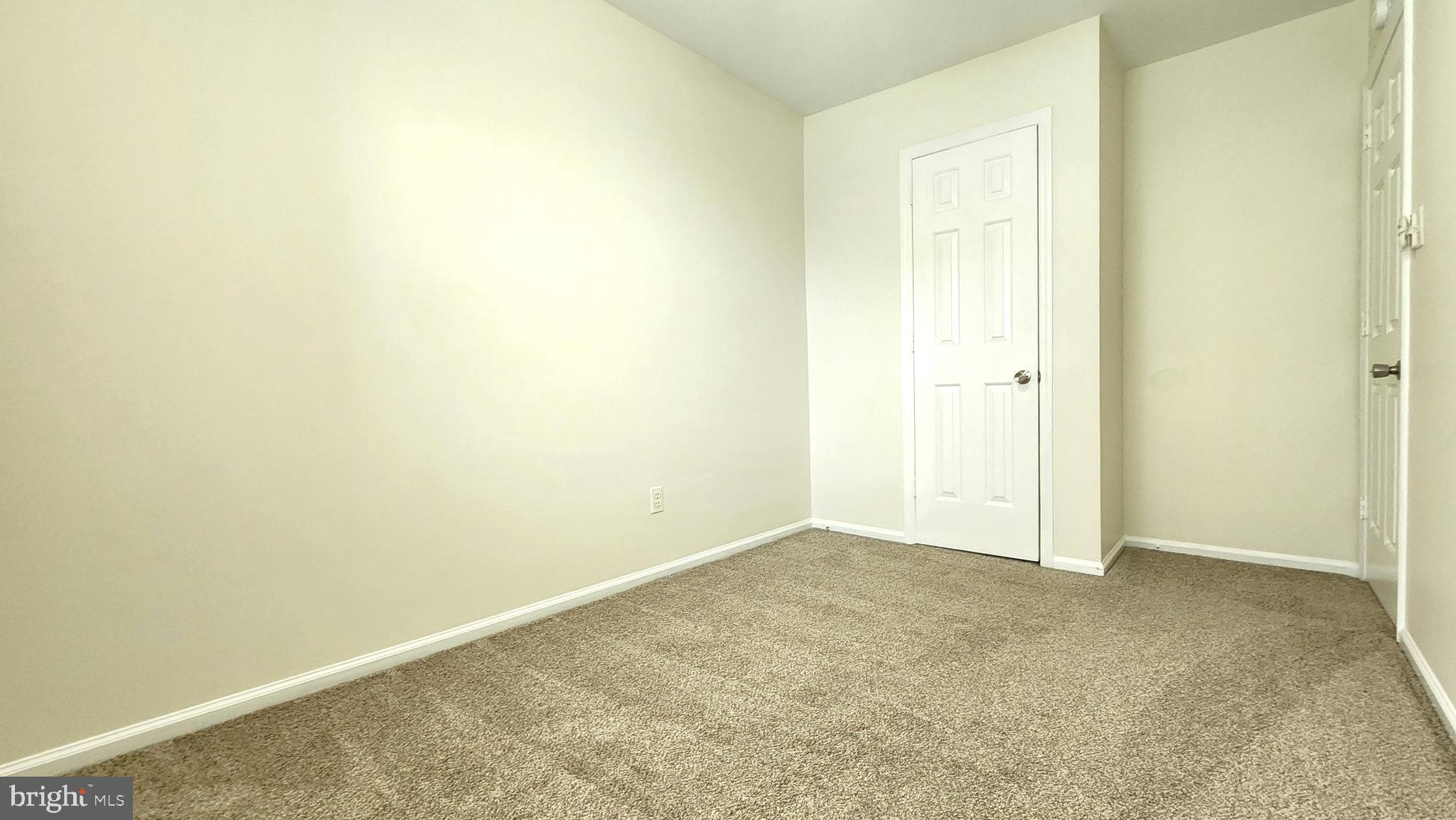 THE HAMLET - Residential Lease