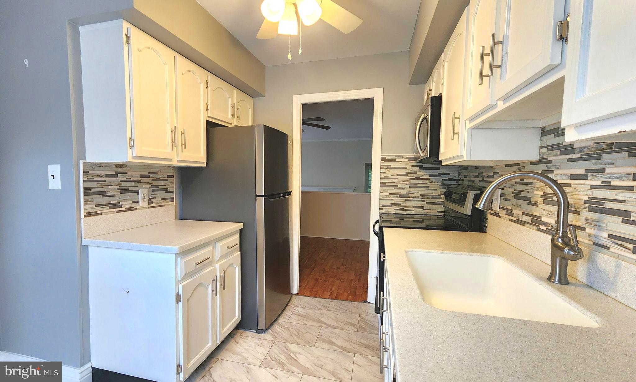 THE HAMLET - Residential Lease