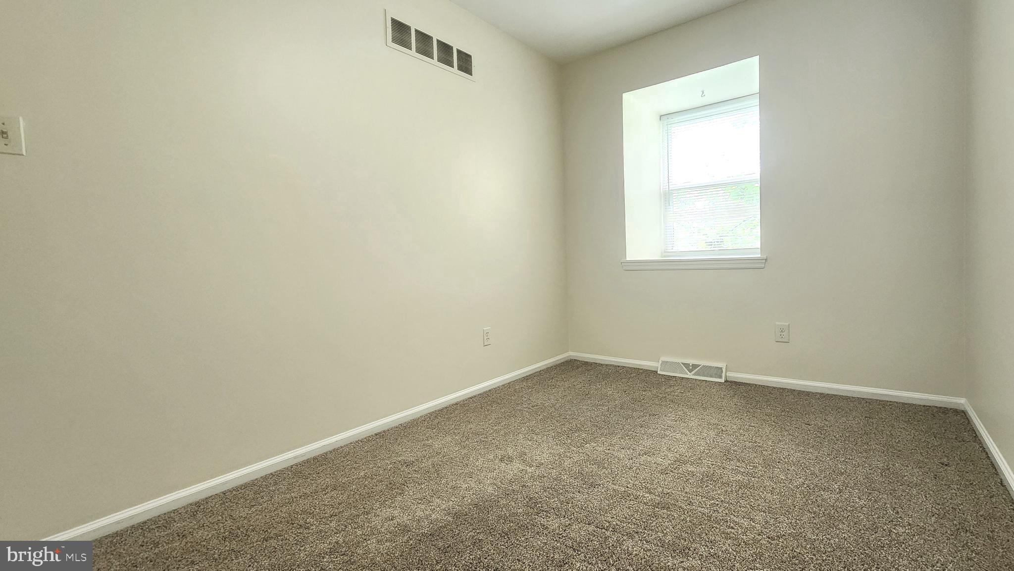 THE HAMLET - Residential Lease