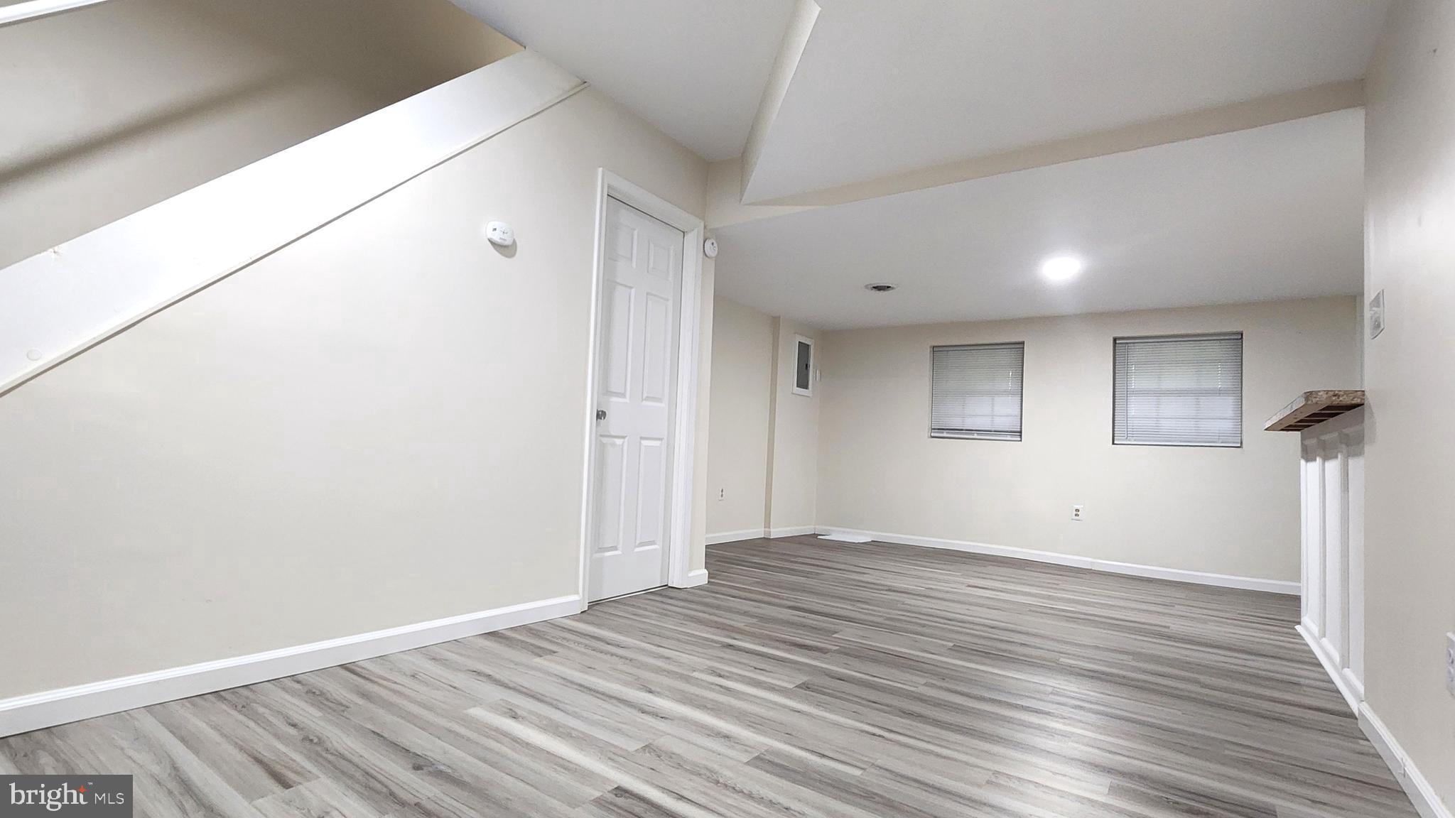 THE HAMLET - Residential Lease