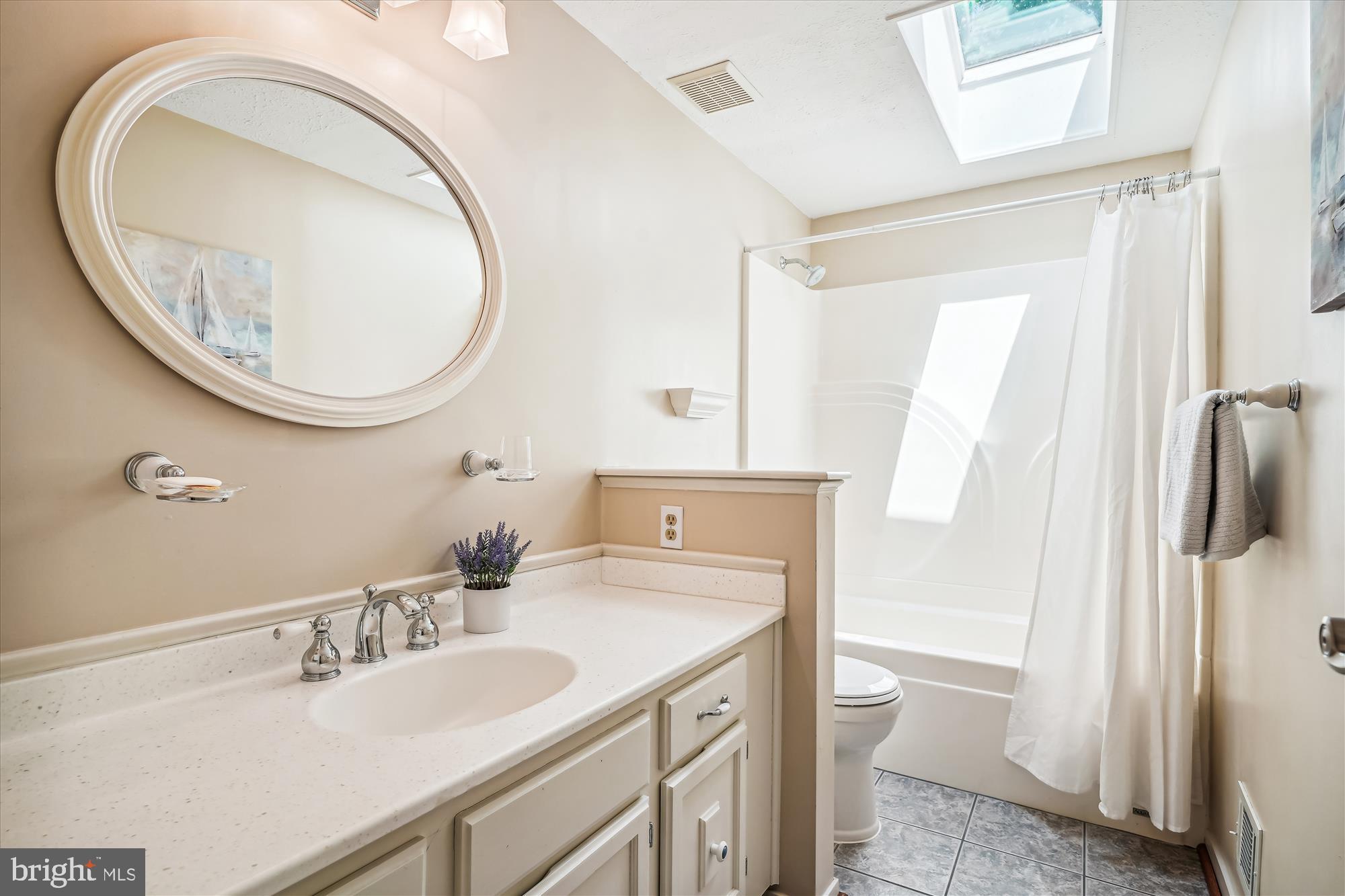 MONTCLAIR - Residential