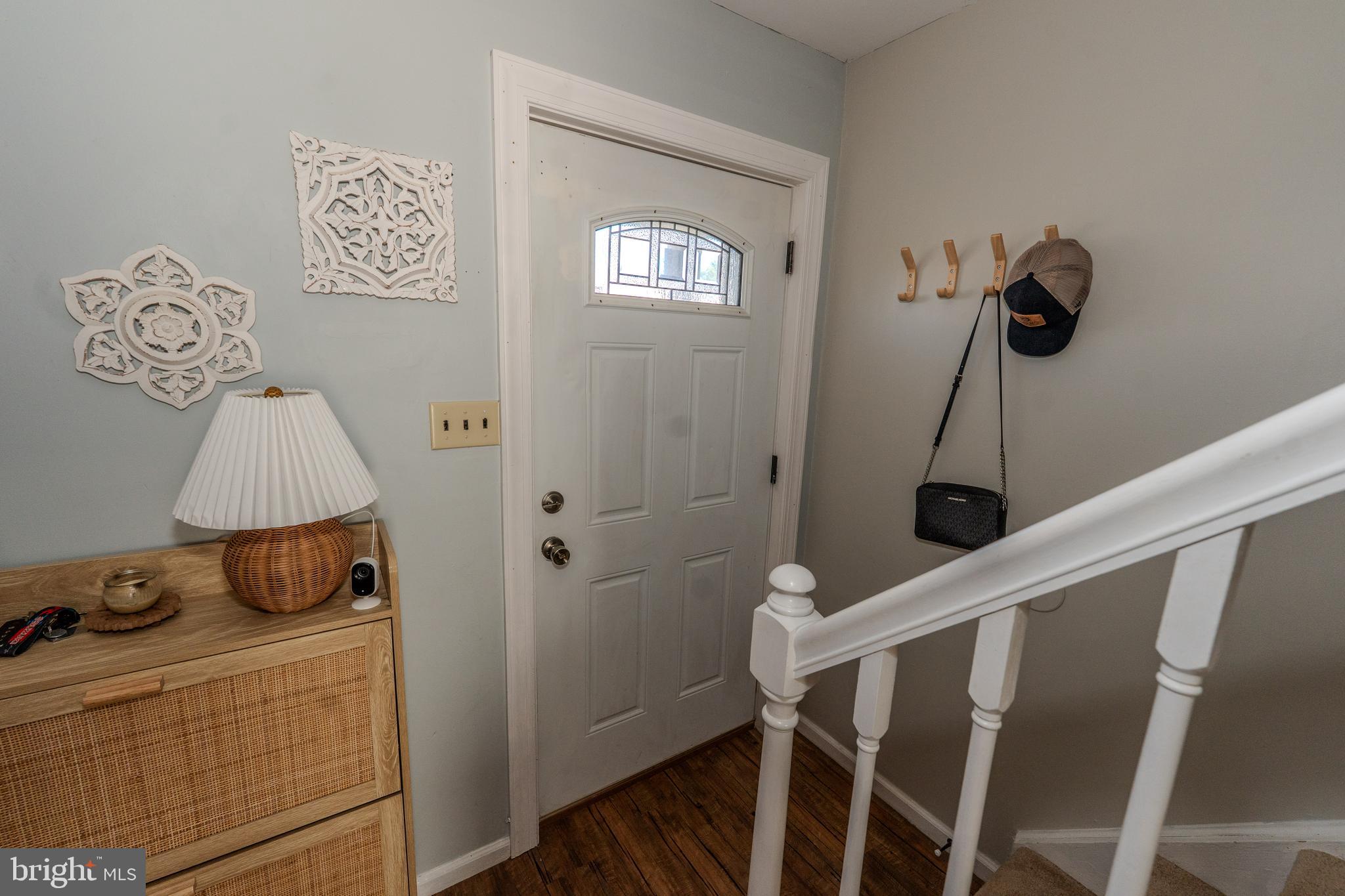 COLONIAL VIL - Residential