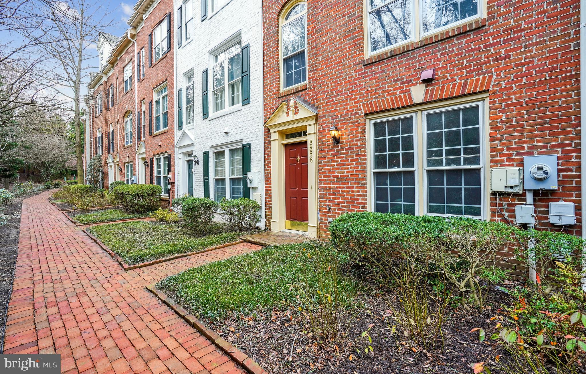 TYSONS VILLAGE - Residential