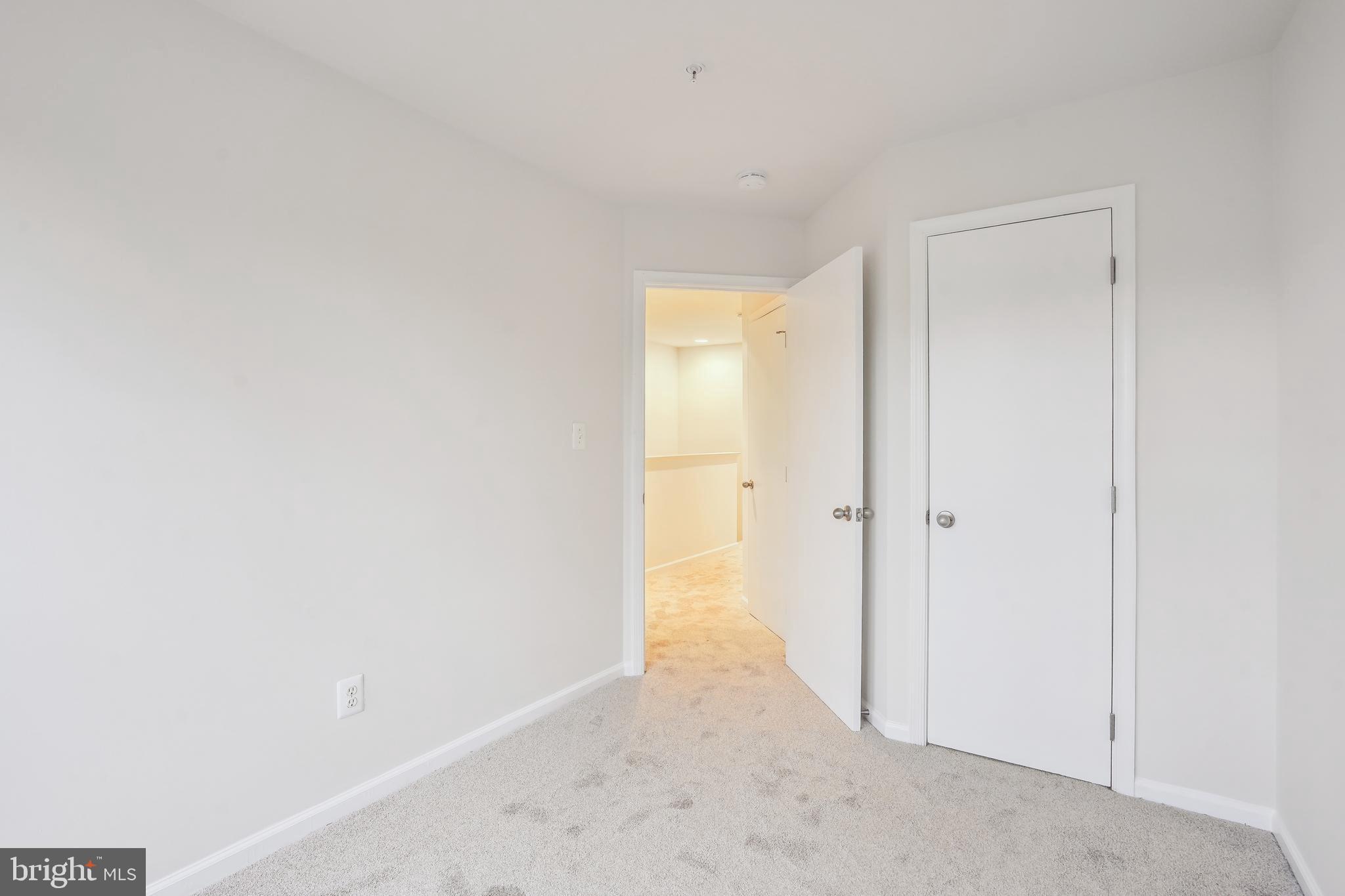 TYSONS VILLAGE - Residential