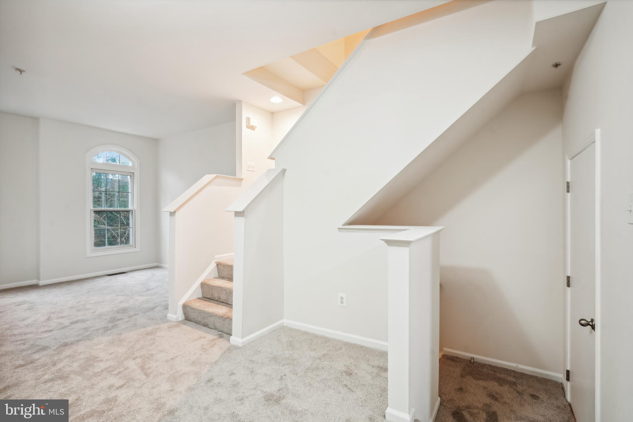 TYSONS VILLAGE - Residential