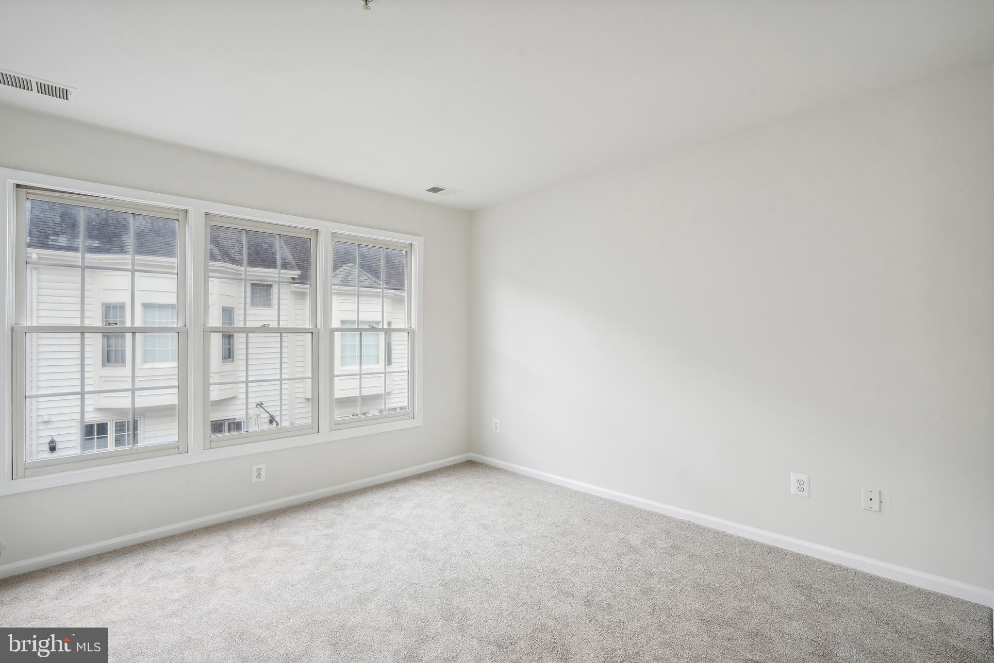 TYSONS VILLAGE - Residential