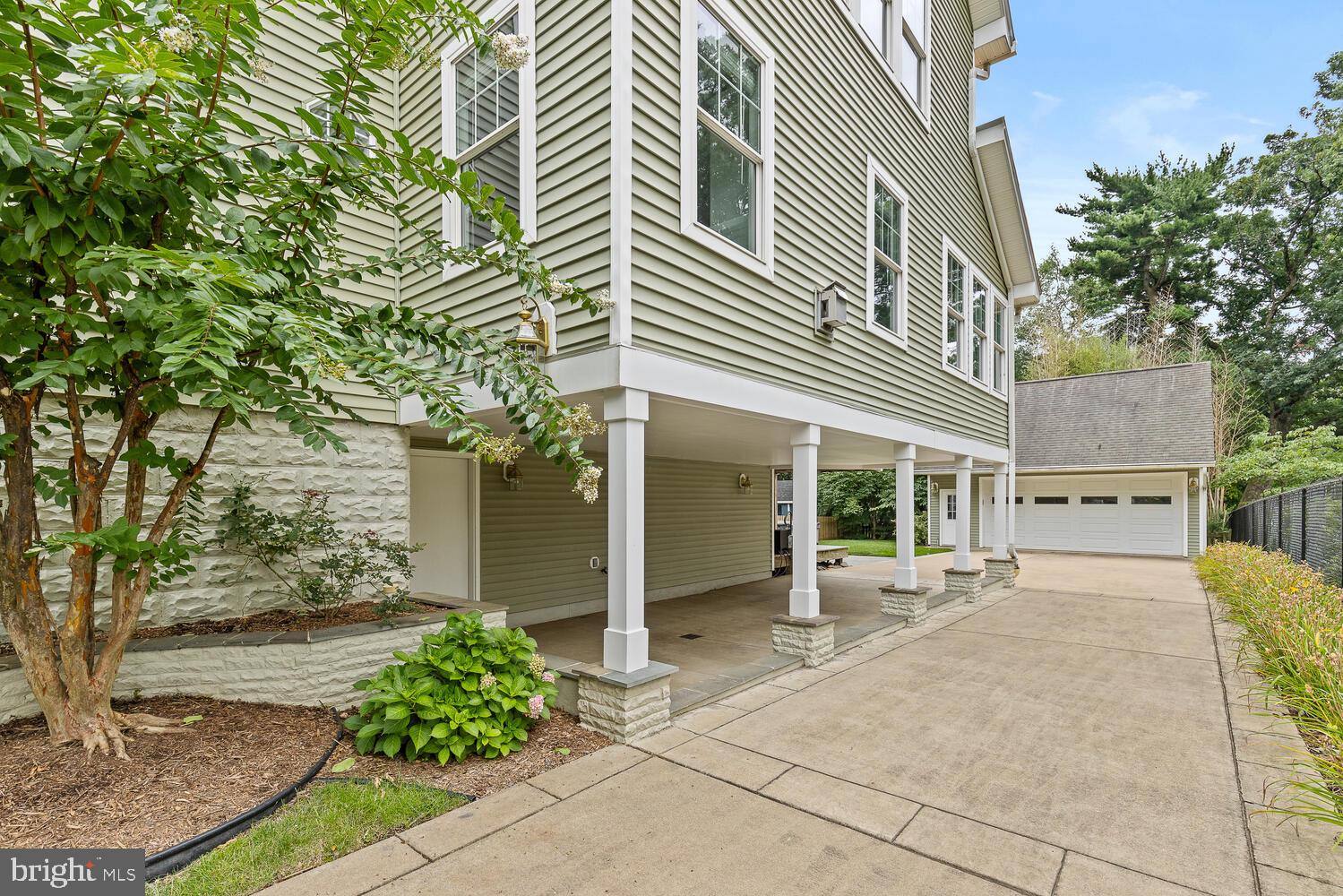 ASHTON HEIGHTS - Residential