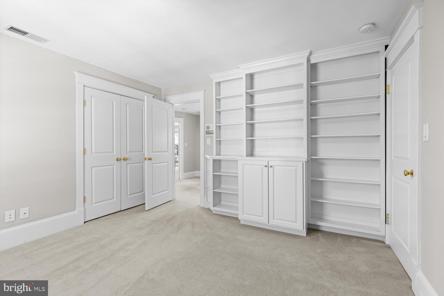 ASHTON HEIGHTS - Residential