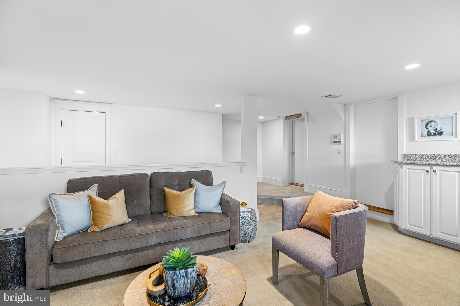 ASHTON HEIGHTS - Residential