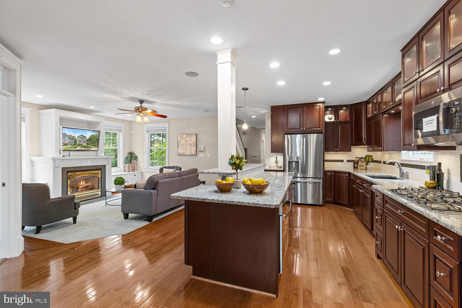 ASHTON HEIGHTS - Residential